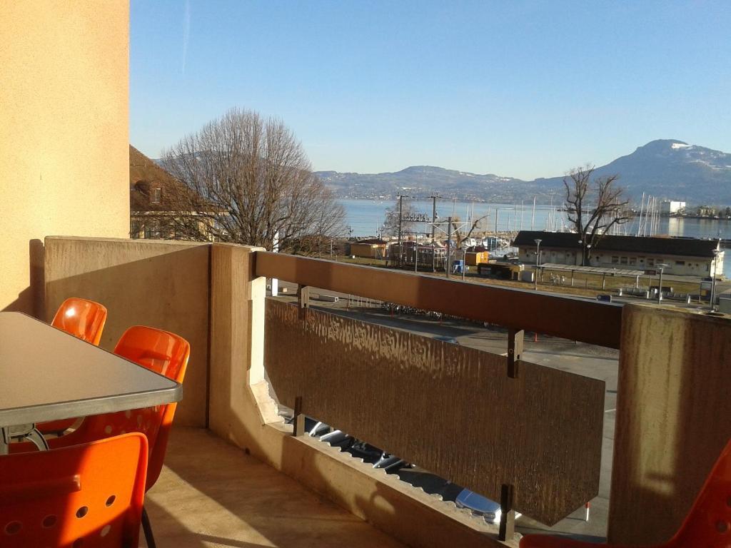 Le Lacustre 4Th Floor Port-Valais Екстер'єр фото